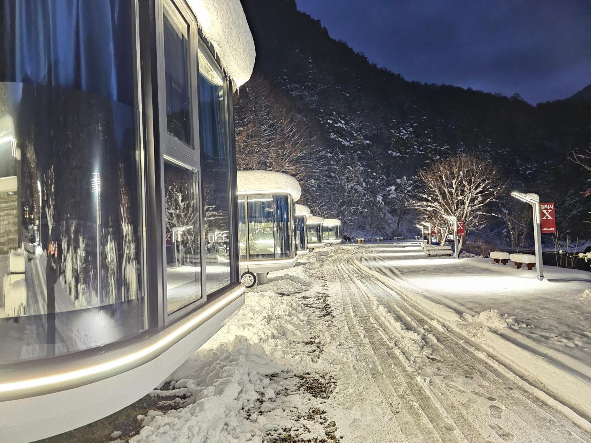 Galaxy X Hotel Type Caravan Glamping & Pension Pyeongchang Esterno foto